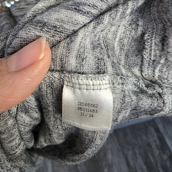 PINK Victoria's Secret Bling Campus Tee - Picture 8 of 9